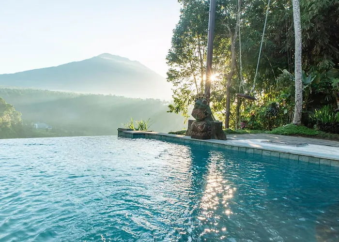Lereng Agung Villa Menanga