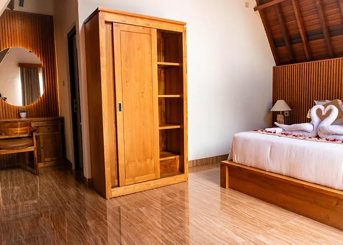 Lereng Agung Villa Menanga