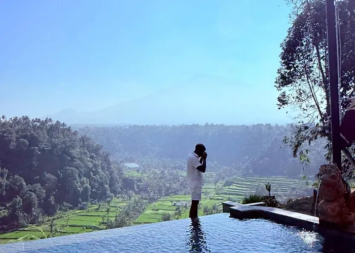 Villa Lereng Agung